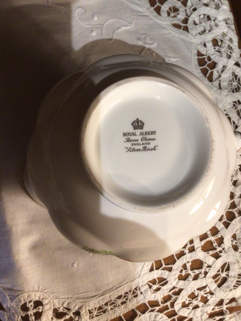 Royal Albert - Silver Birch - Gravy Boat and Underplate - Picture 6 of 7